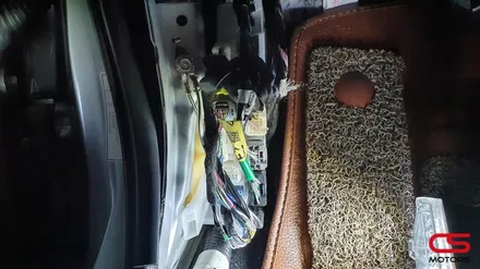 렉서스 NX300h 순정형 전동트렁크 장착하고 무거운 트렁크 손쉽게 열고 닫아 보세요~ / 경기 구리