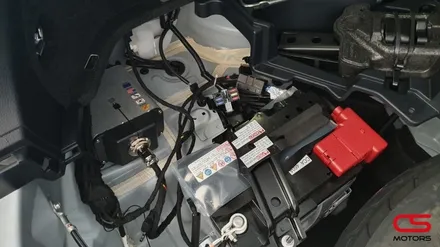 렉서스 NX300h 럭셔리 전동트렁크 / HUD / 미러링 / 보조배터리 장착!!! 인천 렉서스 센터 출고장 출장 장착 / 경기 구리