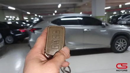 렉서스 NX300h 순정형 전동트렁크 장착하고 무거운 트렁크 손쉽게 열고 닫아 보세요~ / 경기 구리