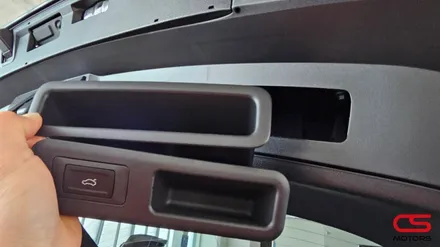 렉서스 UX250h 전동트렁크 시공! 높고 무거운 트렁크 이제 편리하게 사용하세요~ / 경기 구리