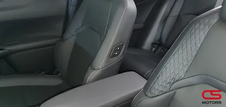 렉서스 UX250h 블랙박스 보조배터리 솔라팩 그리고 조수석 워크인스위치 장착! / 경기 구리