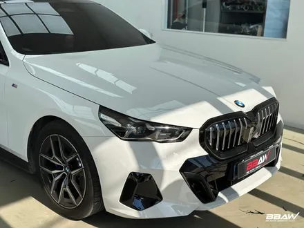 BMW 아이코닉 글로우 그릴 랩핑 시공 / 화성시 향남읍 상신리