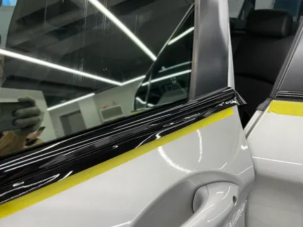 안성랩핑 BMW F10 5시리즈 크롬 죽이기+루프스킨+사이드미러 부분랩핑 시공 / 화성,수원,오산
