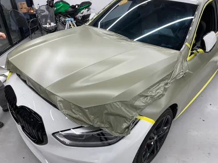 화성랩핑 BMW120I 사틴 카키 그린 전체랩핑시공 / 화성,수원,오산