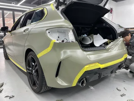 화성랩핑 BMW120I 사틴 카키 그린 전체랩핑시공 / 화성,수원,오산
