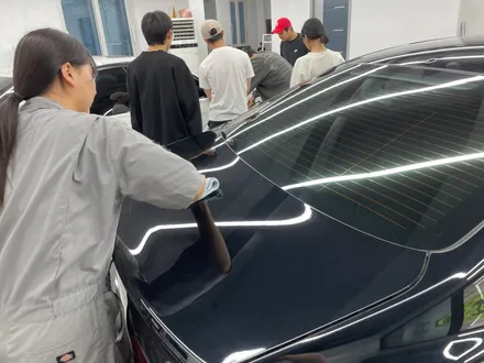 화성랩핑 제네시스 G90 사틴다크그레이 전체랩핑 시공으로 중후함을 더하다 / 화성,수원,오산