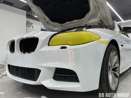 AX 다이아몬드 화이트 핑크 전체랩핑+크롬딜리트 / BMW / 5시리즈 (F10) / 화성,수원,오산