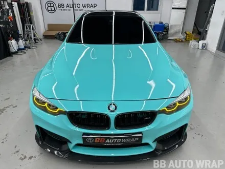 BMW F82 M4 컨버터블 전체랩핑 AX 티파니 블루 민트색 래핑 시공 / 화성,수원,오산