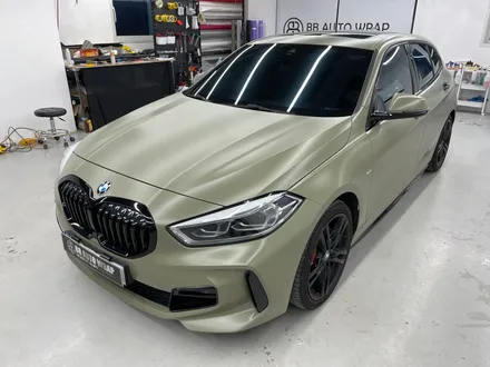 화성랩핑 BMW120I 사틴 카키 그린 전체랩핑시공 / 화성,수원,오산