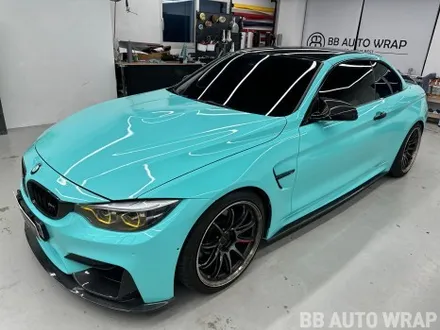 BMW F82 M4 컨버터블 전체랩핑 AX 티파니 블루 민트색 래핑 시공 / 화성,수원,오산