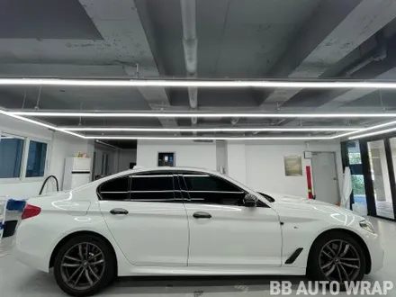BMW 5시리즈 G30 비닐 프로그 뱀파이어 레드 전체랩핑 / BMW / 5시리즈 (G30) / 화성,수원,오산