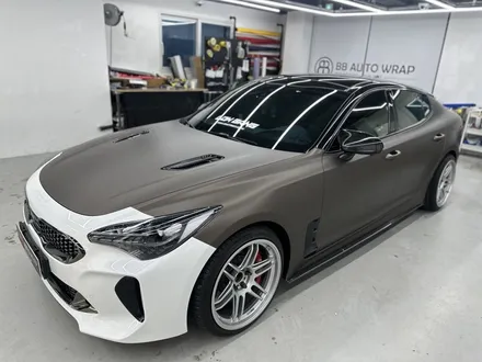 자동차랩핑 스팅어 오토 벨벳 GT실버 전체랩핑 / 화성시 향남읍 상신리