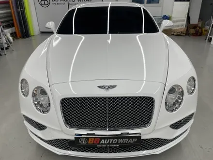 오산랩핑 벤틀리 컨티넨탈GT 랩핑제거 및 유광 화이트 전체랩핑 시공 / 화성,수원,오산