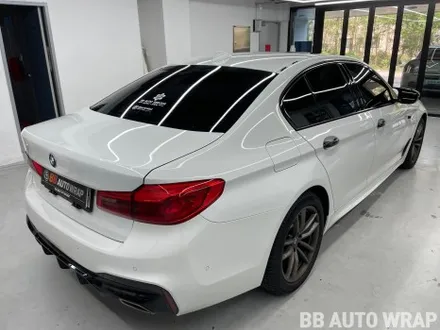 BMW 5시리즈 G30 비닐 프로그 뱀파이어 레드 전체랩핑 / BMW / 5시리즈 (G30) / 화성,수원,오산