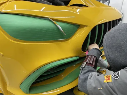 동탄랩핑 벤츠 AMG GT43 에이버리 다크옐로우 전체랩핑 시공 / 화성,수원,오산