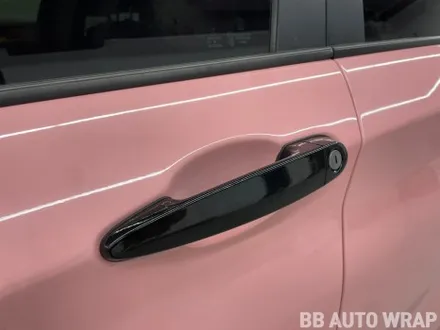 비닐 프로그 루즈핑크 전체랩핑 / BMW / 1시리즈 / 화성,수원,오산