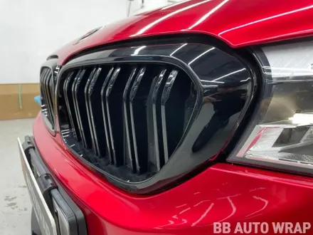 BMW 5시리즈 G30 비닐 프로그 뱀파이어 레드 전체랩핑 / BMW / 5시리즈 (G30) / 화성,수원,오산