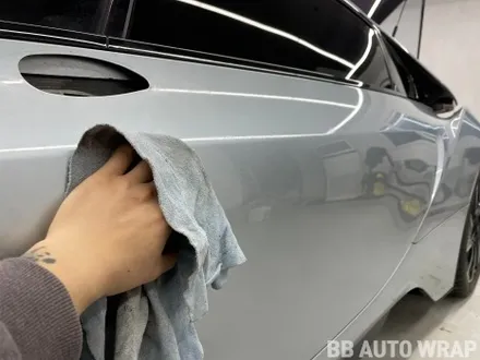BMW I8 전체랩핑 비닐 프로그 하이그로시 블랙 시공 / BMW / i8 / 화성,수원,오산