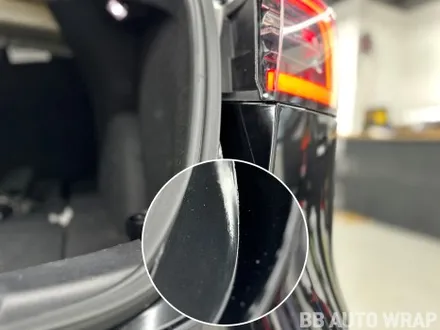 테슬라 모델3 전체랩핑 제거 및 재시공 타이니봇 글로스 블랙