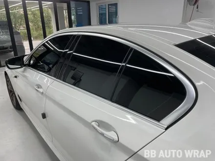 오산랩핑 BMW G30 5시리즈 크롬 죽이기+도어 손잡이 시공 / 화성,수원,오산