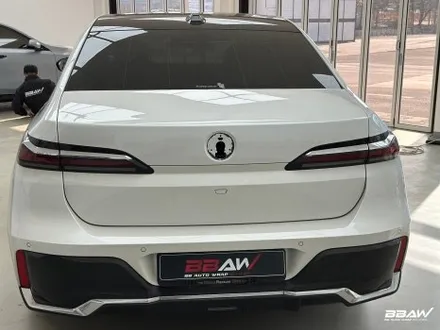 BMW 7시리즈 듀오톤 상단 투 톤 랩핑 / 화성시 향남읍 상신리