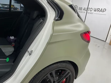 화성랩핑 BMW120I 사틴 카키 그린 전체랩핑시공 / 화성,수원,오산