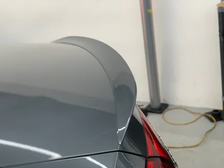벤츠랩핑 CLS300D 유광 카본으로 포인트랩핑 시공 / 화성,수원,오산