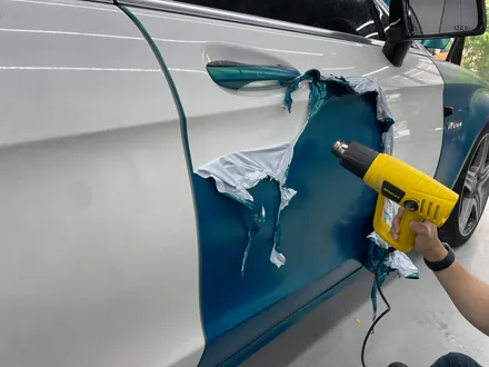 벤츠 CLS63AMG 전체랩핑 제거 도 전문 시공점에서 / 화성,수원,오산