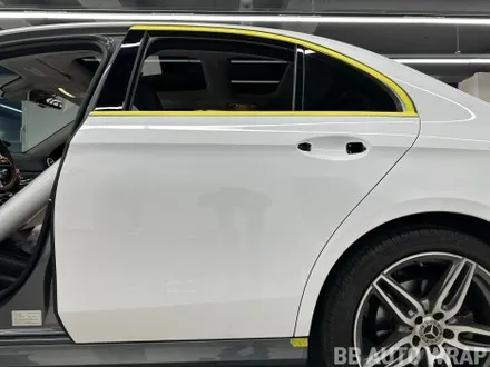 벤츠e클래스 전체랩핑 비닐 프로그 크리스탈 화이트 시공 순정 차량 만들기 / 화성,수원,오산