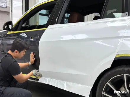 BMW X7 전체랩핑 크롬 죽이기 한 번에 / 화성시 향남읍 상신리