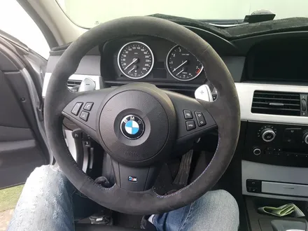 BMW E60 M5 알칸타라핸들작업/두께보강/핸들가죽교체/핸들샵 / 용인 기흥구