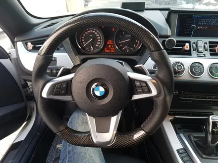 BMW Z4 리얼카본디컷핸들작업/핸들가죽교체전문/핸들샵 / 용인 기흥구