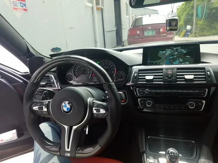 BMW M3 리얼카본디컷핸들작업/핸들튜닝/핸들샵 / 용인 기흥구