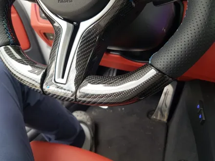 BMW M4 리얼카본디컷핸들작업/핸들튜닝/핸들샵 / 용인 기흥구