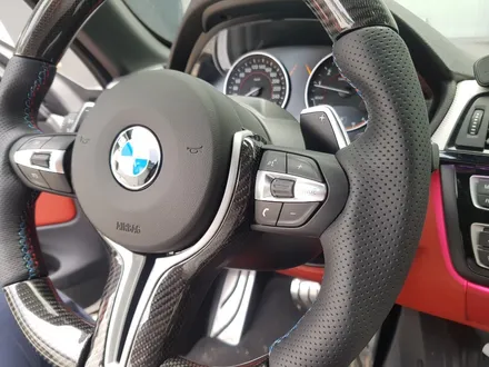 BMW M4 리얼카본디컷핸들작업/핸들튜닝/핸들샵 / 용인 기흥구