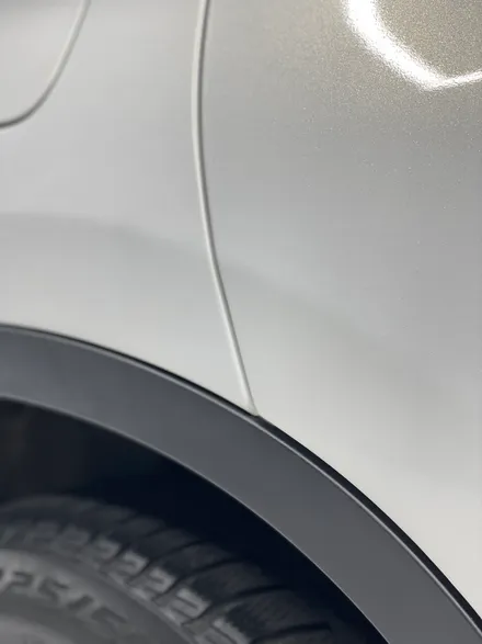 커스텀비 수원랩핑 권선구랩핑 bmw랩핑 X1랩핑 유광화이트골드스파클 / 수원,광교,동탄