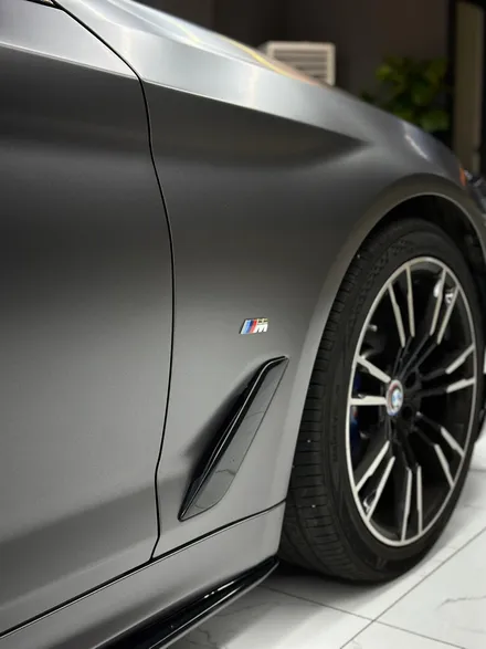 수원랩핑 커스텀비에서 Bmw520i 바디라인 선명하게 살려 / 수원,광교,동탄