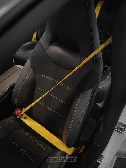 벤츠도 벤츠나름, AMG다워지기 [CLA 45s amg 컬러안전벨트 시공 _커스텀매드] / 부산 기장경기 광주시 문형동