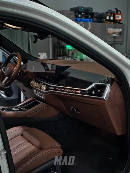 [서울.용인 | 자동차 실내 튜닝 전문점] BMW X6 실내 커스텀 도색 핸들, 대시보드 상하부, 도어트림, 센터콘솔 등 / 부산 기장경기 광주시 문형동