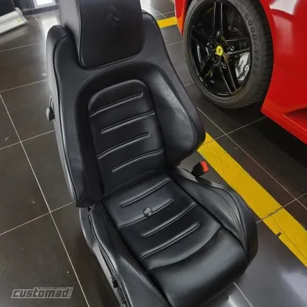 페라리 F430 실내복원기 [Ferrari F430 복원시공 _커스텀매드] #가죽복원 #시트복원 #끈적임복원 #핸들복원 / 부산 기장경기 광주시 문형동