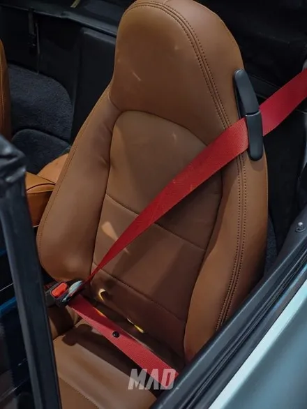영타이머 Z3의 화려한 변신 [BMW Z3 로드스터 컬러안전벨트 시공 _ 서울.경기 수도권 커스텀매드] / 부산 기장경기 광주시 문형동
