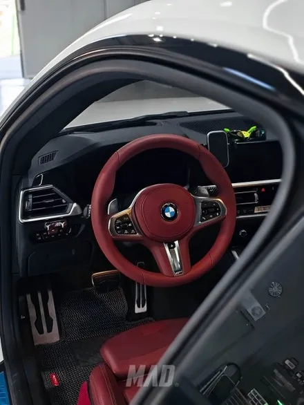 [서울.경기 | 자동차 실내 튜닝 전문점] BMW 420i 핸들 타코라 레드 컬러 커스텀 도색 교체 염색 / 부산 기장경기 광주시 문형동