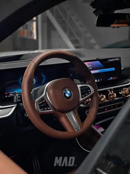 [서울.용인 | 자동차 실내 튜닝 전문점] BMW X6 실내 커스텀 도색 핸들, 대시보드 상하부, 도어트림, 센터콘솔 등 / 부산 기장경기 광주시 문형동