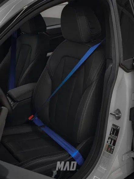 이제 BMW는 이걸로 통한다 [BMW i4 코발트 블루 컬러 안전벨트 교체 _ 커스텀매드 서울.경기 수도권] / 부산 기장경기 광주시 문형동