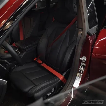 폼이 다른사람은 속부터 다르다 [BMW i4 컬러안전벨트 _커스텀매드] #컬러벨트 #벨트색상 #안전벨트튜닝 #서울경기자동차튜닝샵 #업체추천 / 부산 기장경기 광주시 문형동