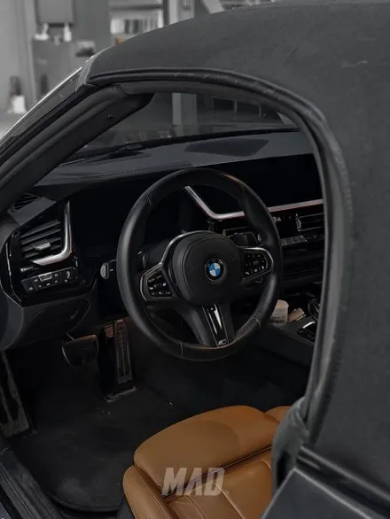 [서울.경기 | 자동차 실내 튜닝 전문점] BMW G29 Z4 핸들 꼬냑 컬러 커스텀 도색 교체 염색! 뚜따 할 맛 나는 튜닝을 찾는다면? / 부산 기장경기 광주시 문형동