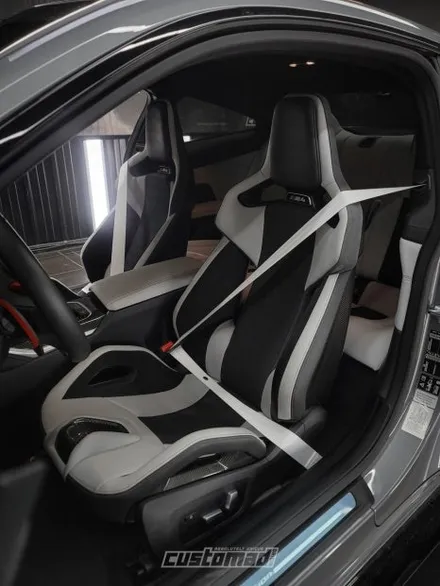 BMW M4에 치트키쓰기 [BMW M4 컴페티션 컬러안전벨트 시공 _커스텀매드] / 부산 기장경기 광주시 문형동