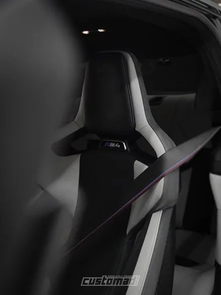 BMW M4에 치트키쓰기 [BMW M4 컴페티션 컬러안전벨트 시공 _커스텀매드] / 부산 기장경기 광주시 문형동