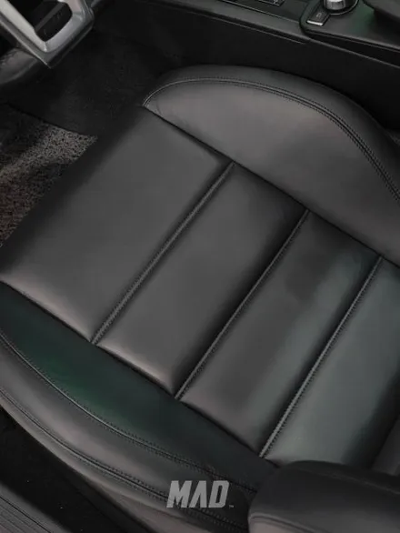 시간을 거슬러간 W204 C63 AMG [벤츠 C63 amg 컬러안전벨트 & 가죽복원 시공 _ 서울.경기 수도권] / 부산 기장경기 광주시 문형동