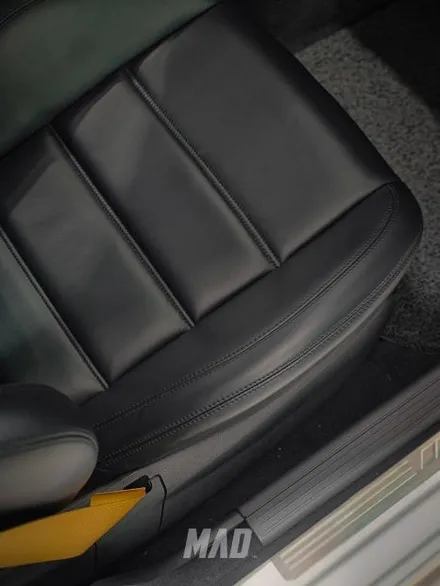 시간을 거슬러간 W204 C63 AMG [벤츠 C63 amg 컬러안전벨트 & 가죽복원 시공 _ 서울.경기 수도권] / 부산 기장경기 광주시 문형동